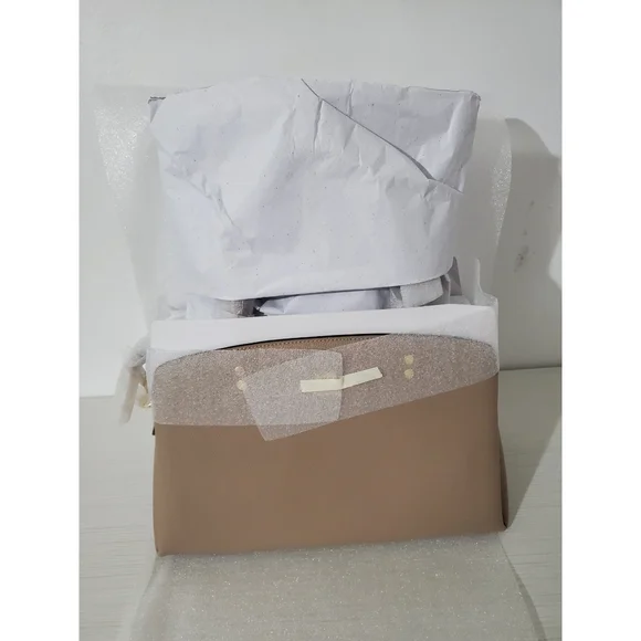 Coach Lillie Carryall Shoulder or Crossbody Bag - Picture 3 of 14